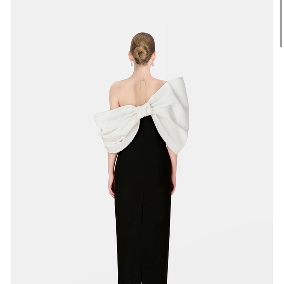 Montsand | Dresses | Elegant Black And White Offshoulder Bow Dress ...